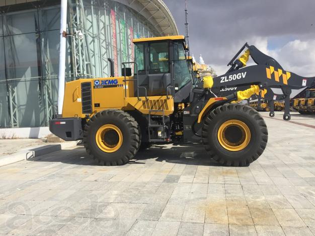 Фронтальный погрузчик XCMG ZL50GV